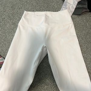 white fabletics leggings, medium